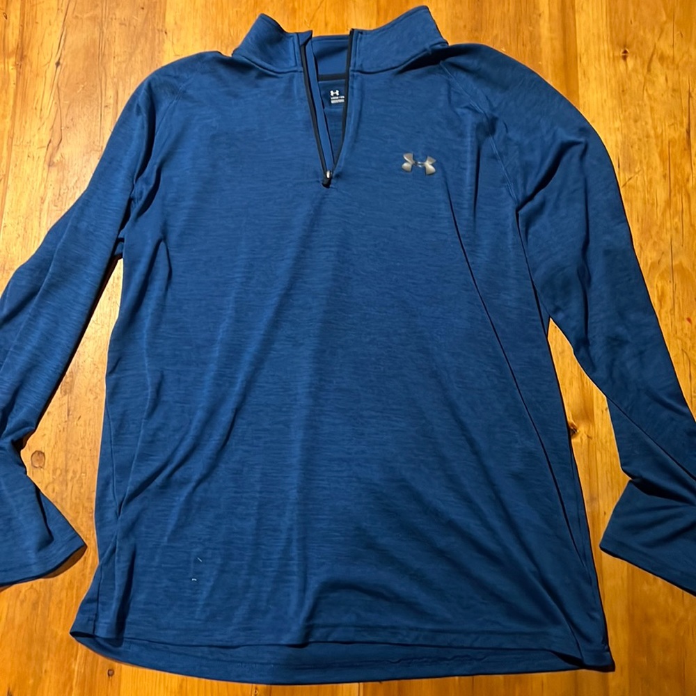 Mens Under Armour pull over